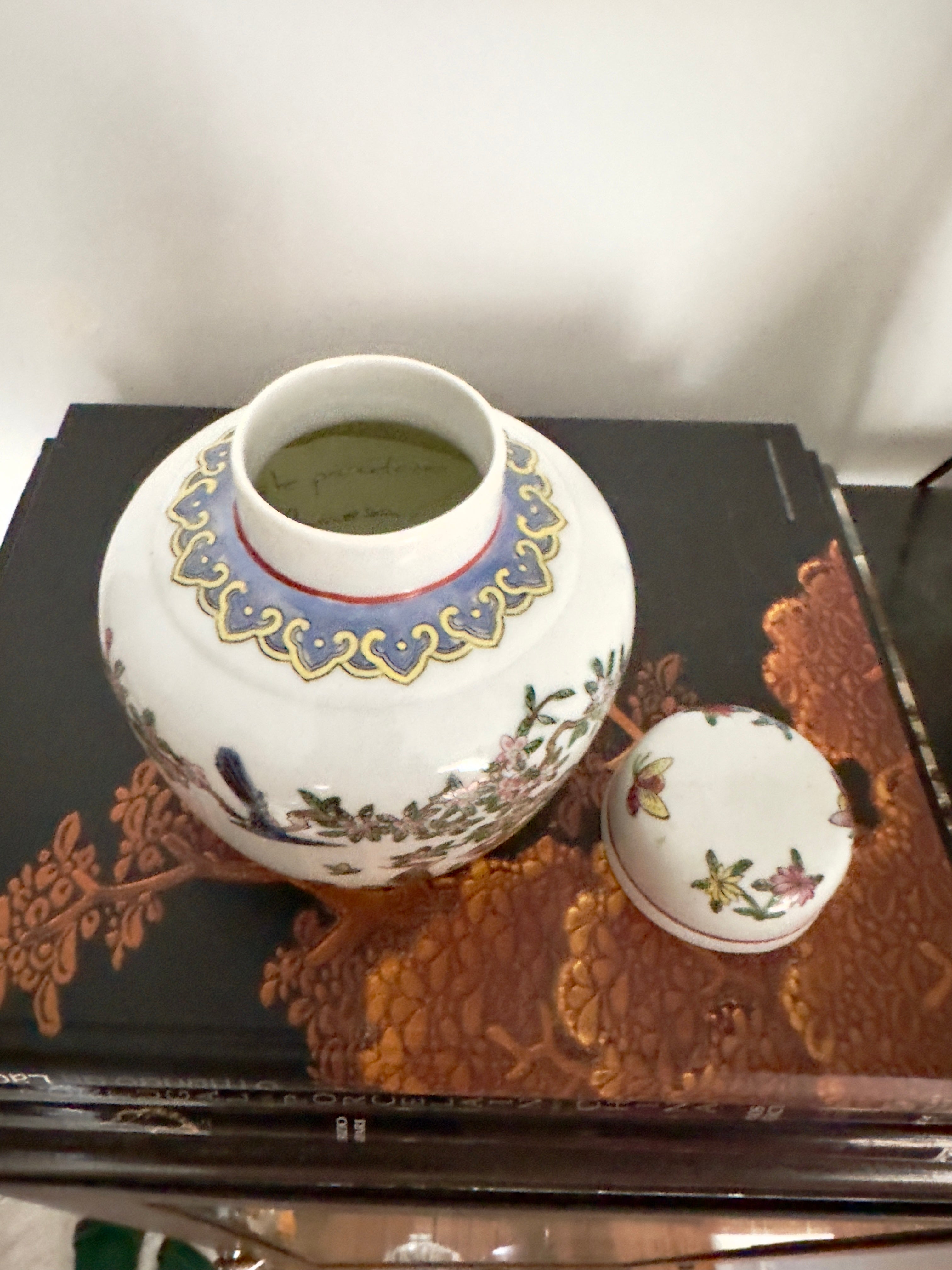 Porcelana / Pote chinês