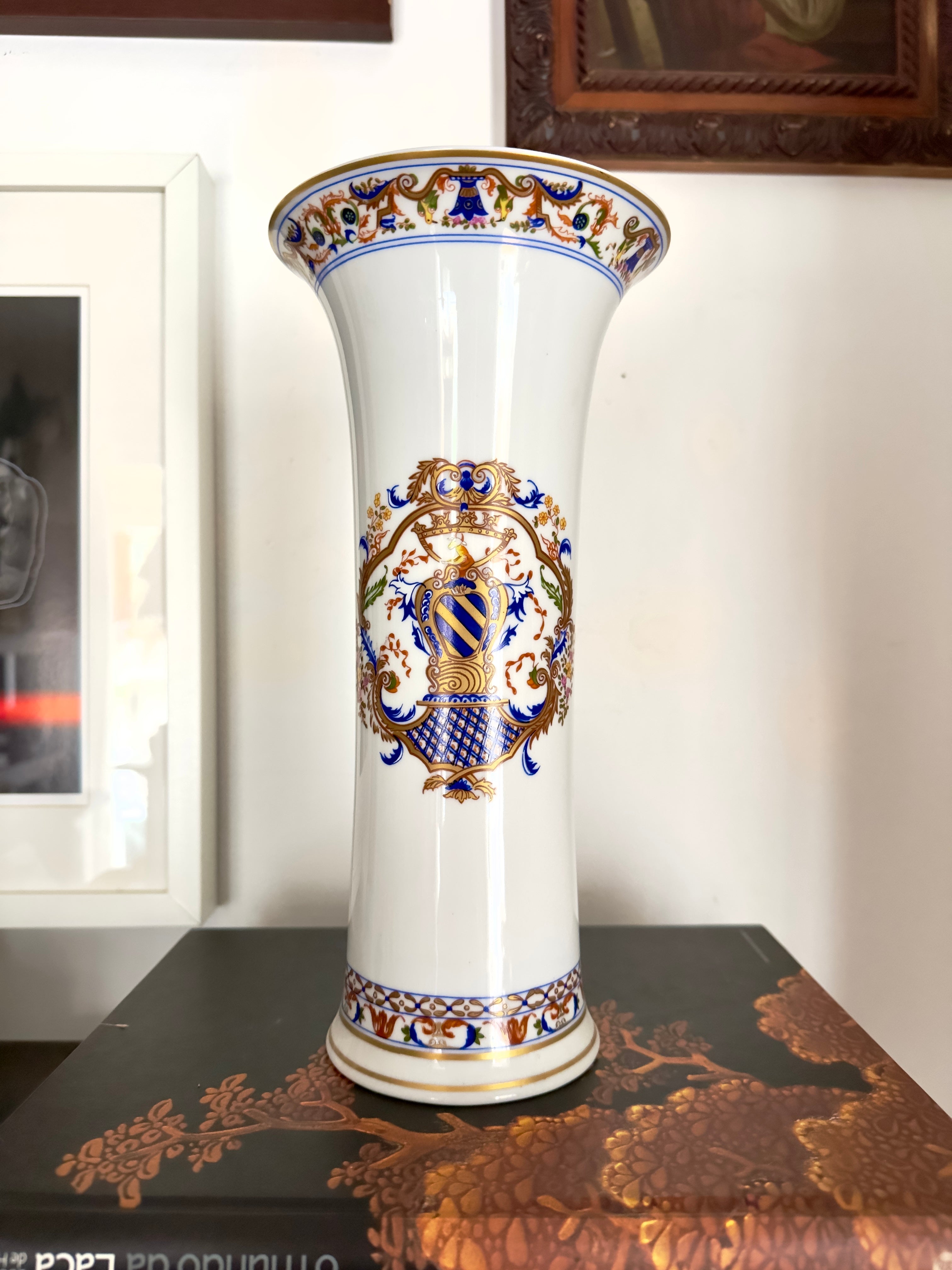 Porcelana / Jarra reprodução Século XVIII