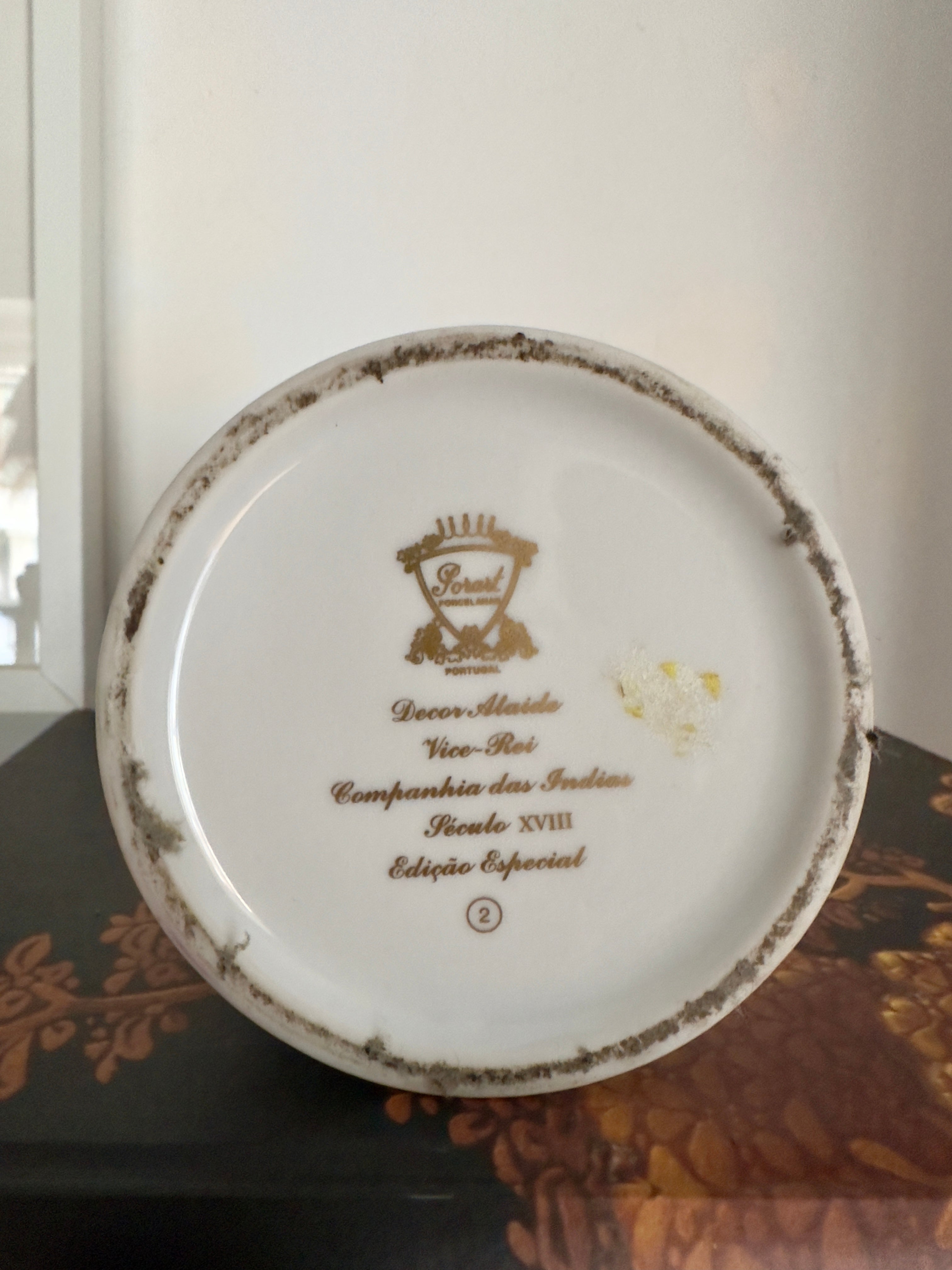 Porcelana / Jarra reprodução Século XVIII