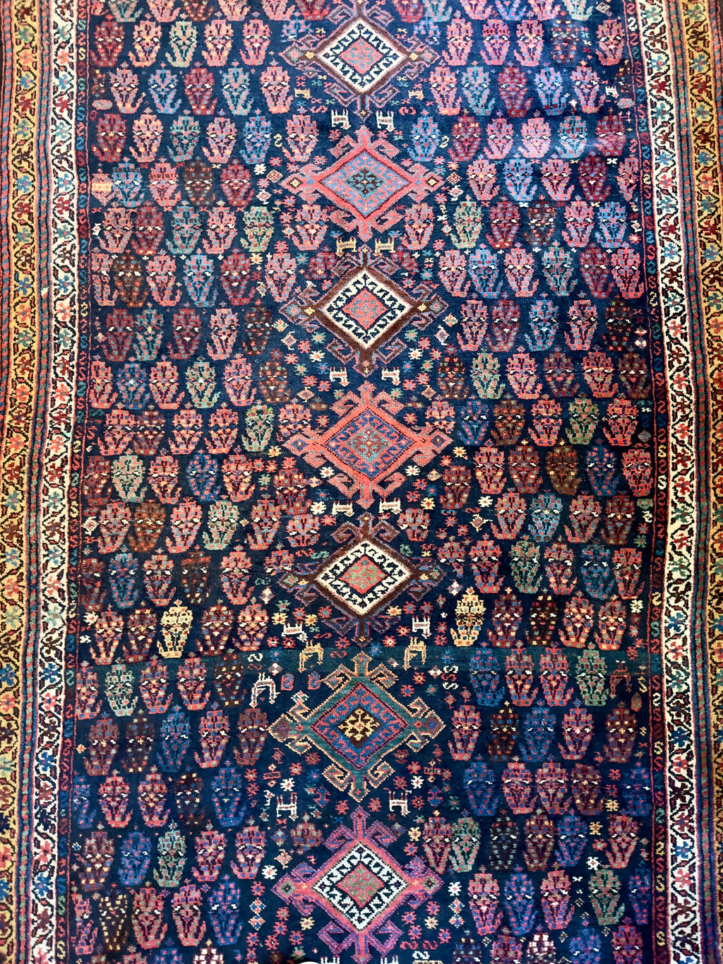 Tapete persa / Médio Oriente em fio de lã