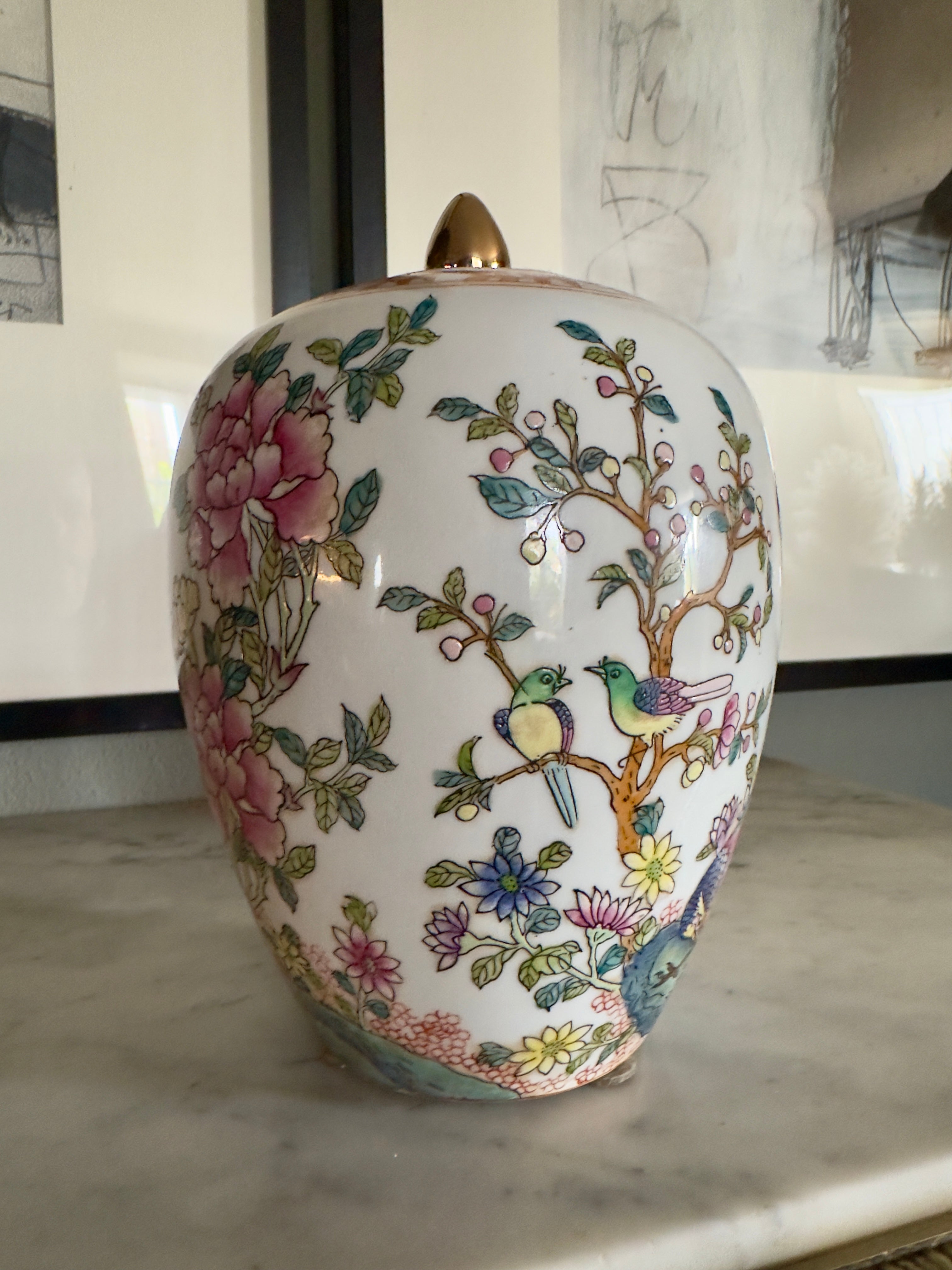 Porcelana / Pote chinês do Século XIX, segundo Reinado Qianlong com armas de Dom João V