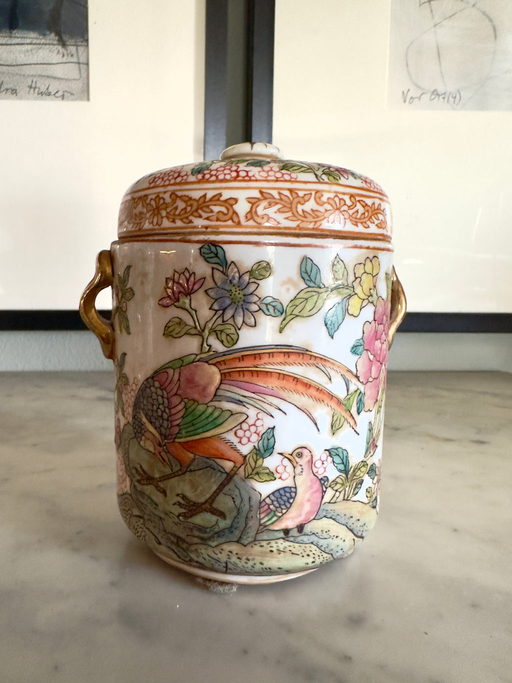 Porcelana / Caixa chinesa do Século XIX, segundo Reinado Qianlong com armas de Dom João V