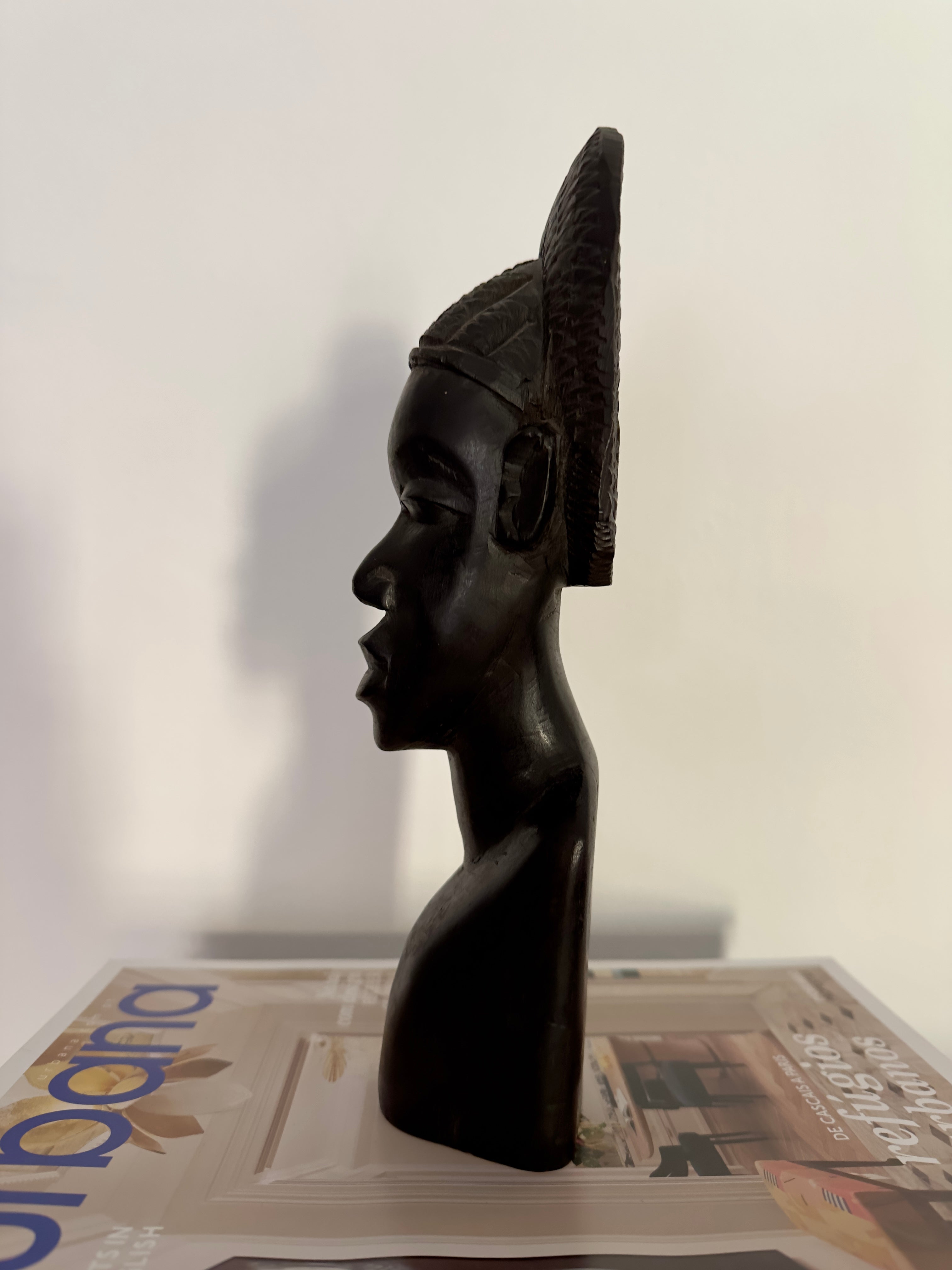 Busto / Escultura africana em madeira exótica