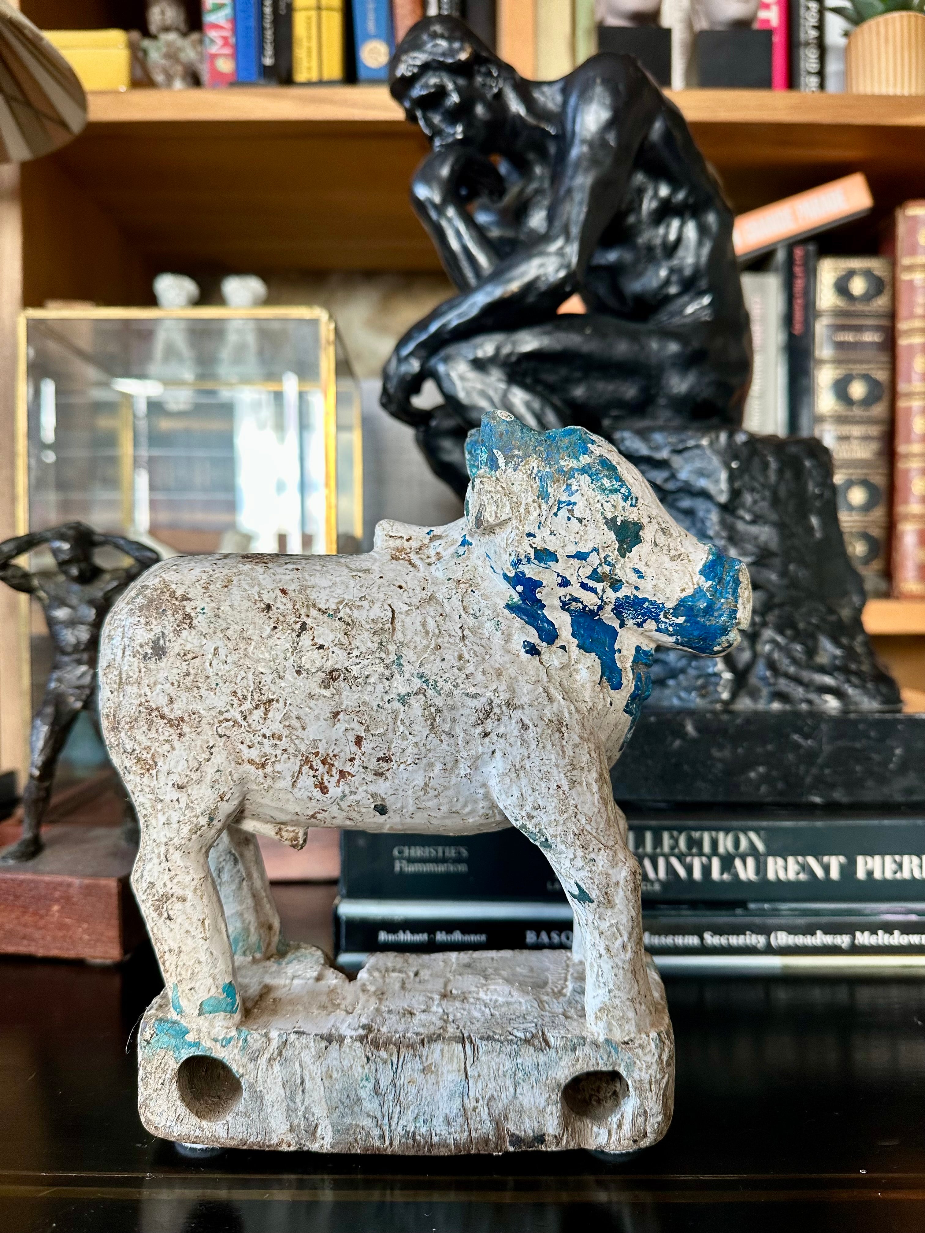 Escultura indiana / Touro Nandi, Séc. XX