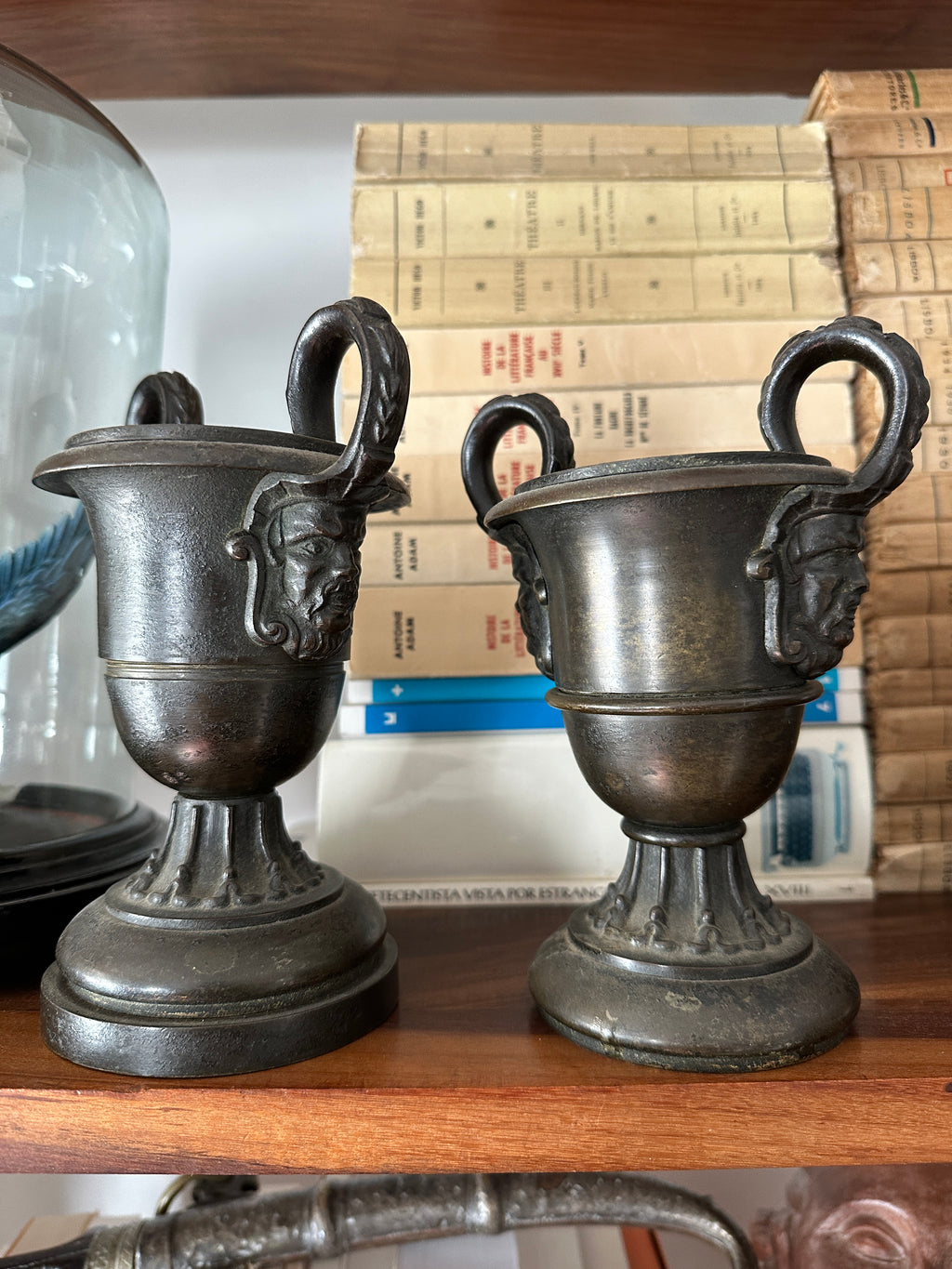 Bronzes / Par de vasos - Ânforas com mascarões / Século XIX