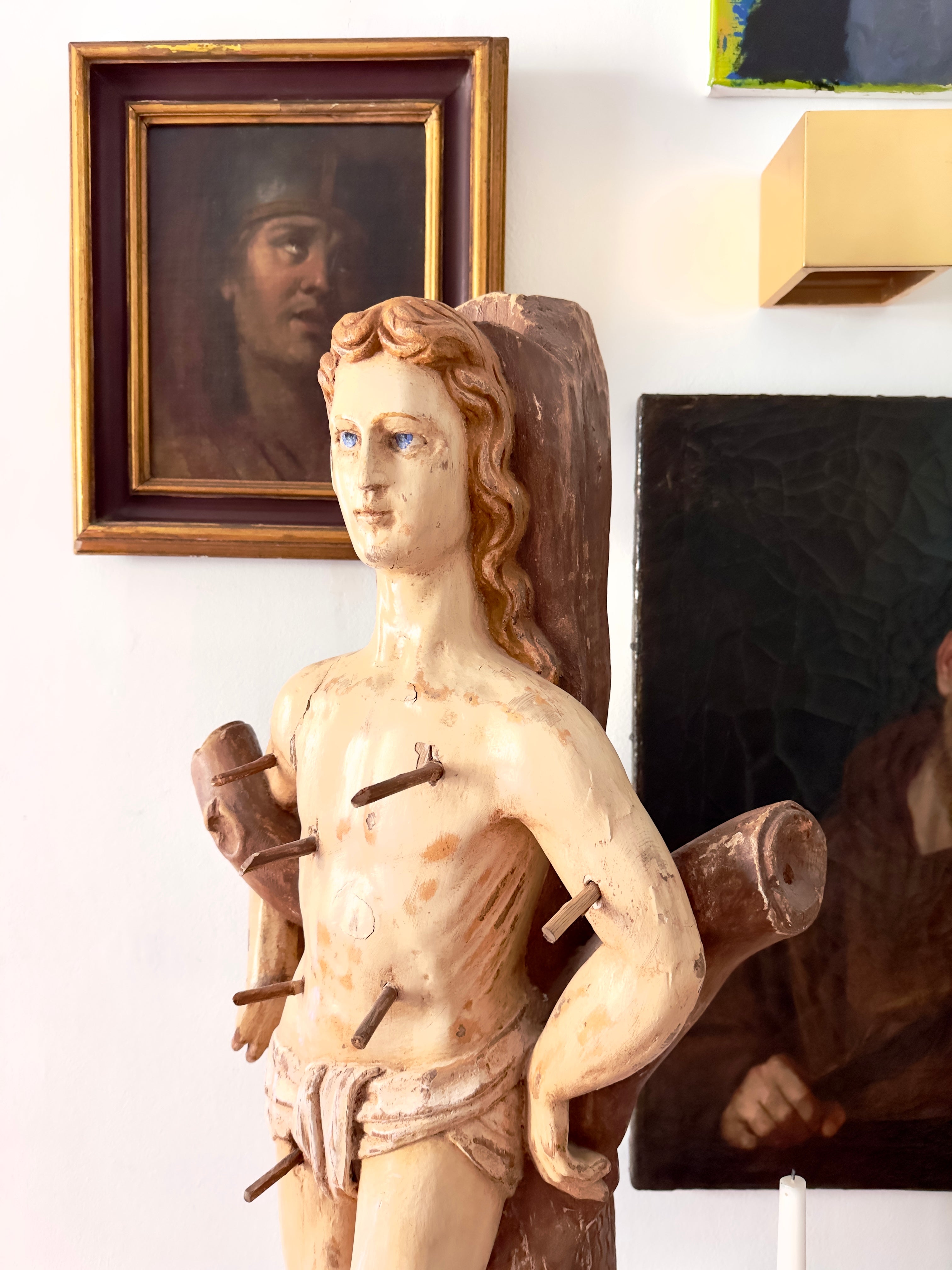 Santo / Escultura de São Sebastião do Século XVII