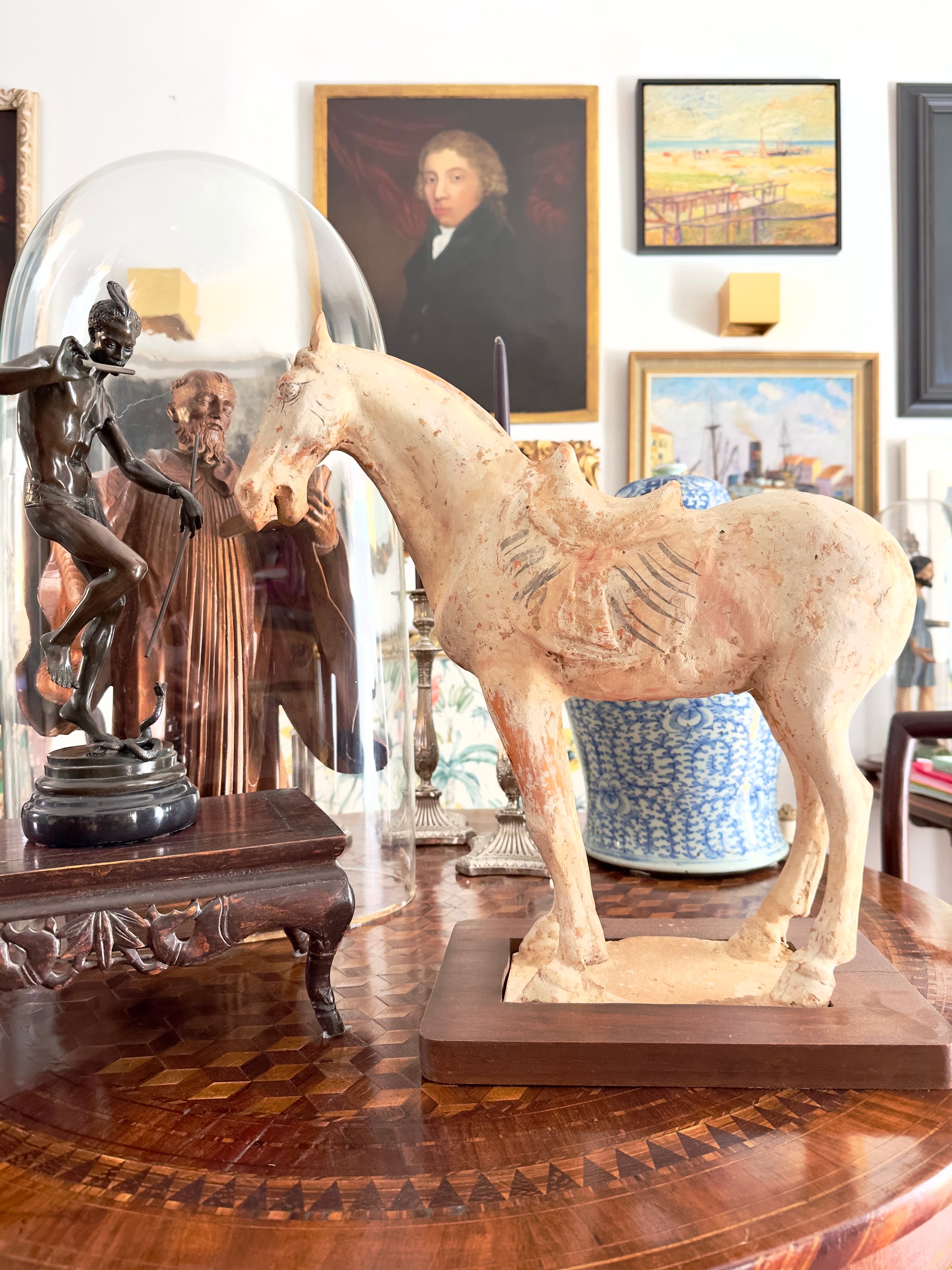 Cavalo em terracota chinesa Dinastia Tang