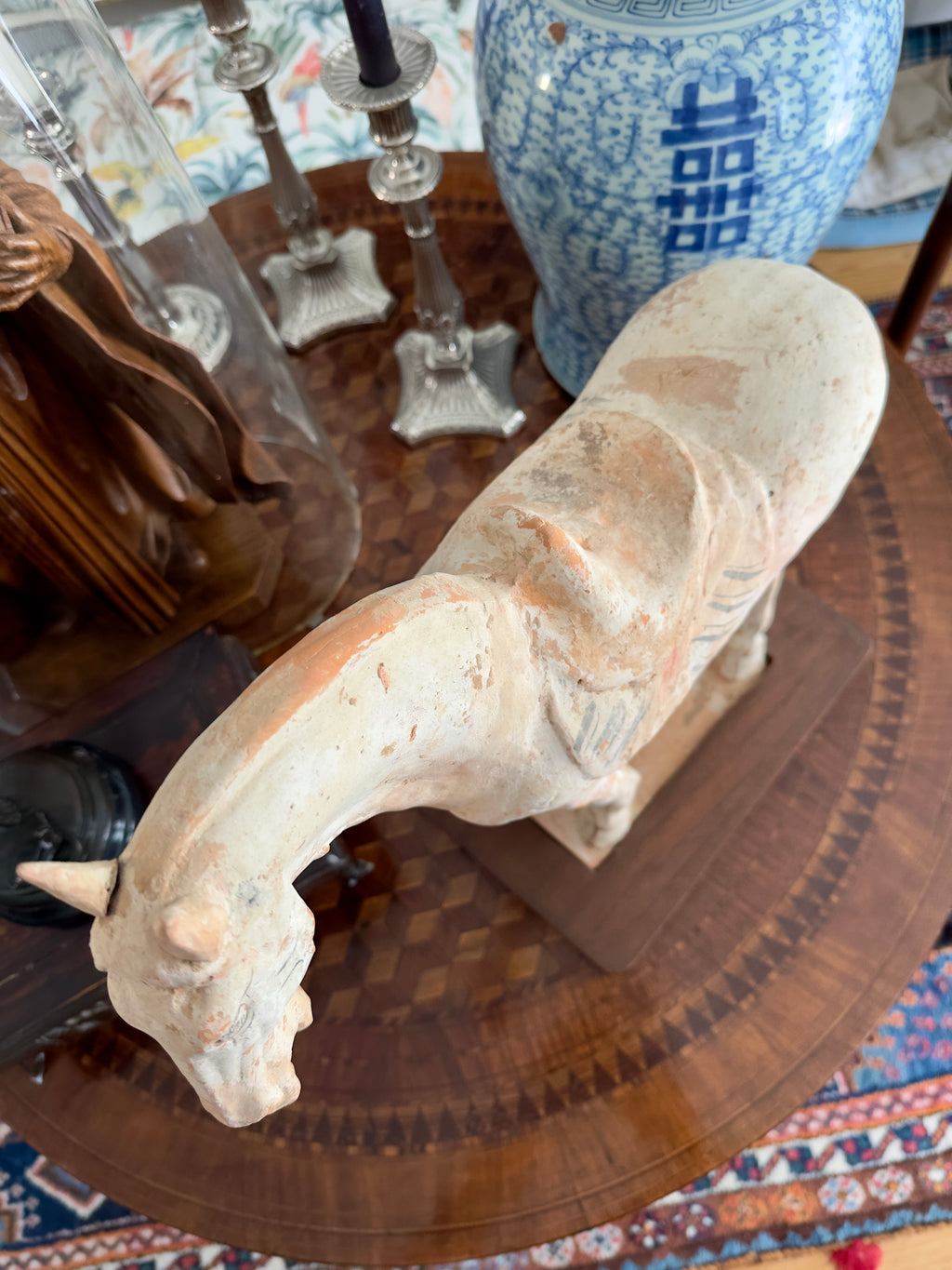 Cavalo em terracota chinesa Dinastia Tang