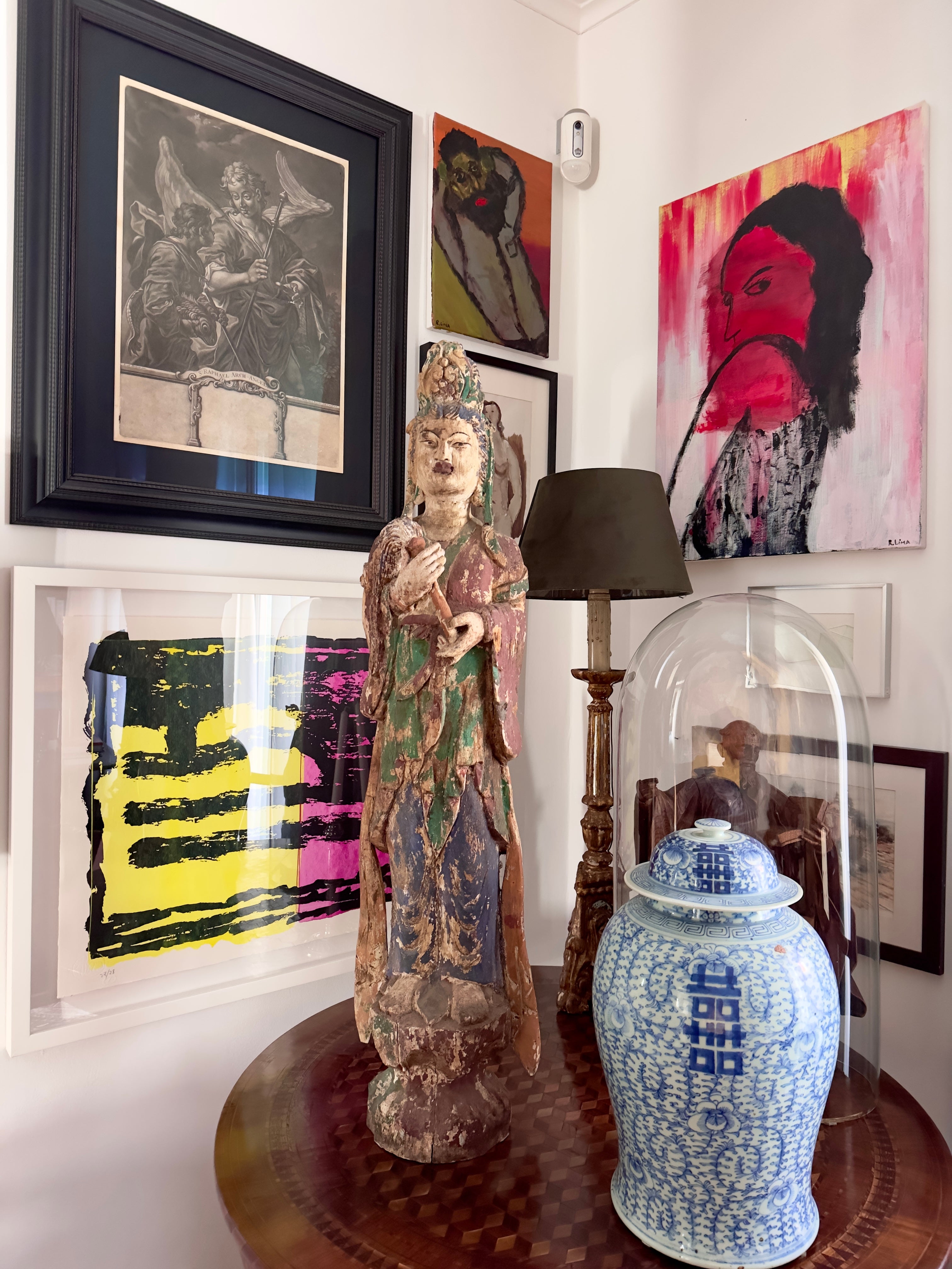 Escultura Deusa oriental Guanyin