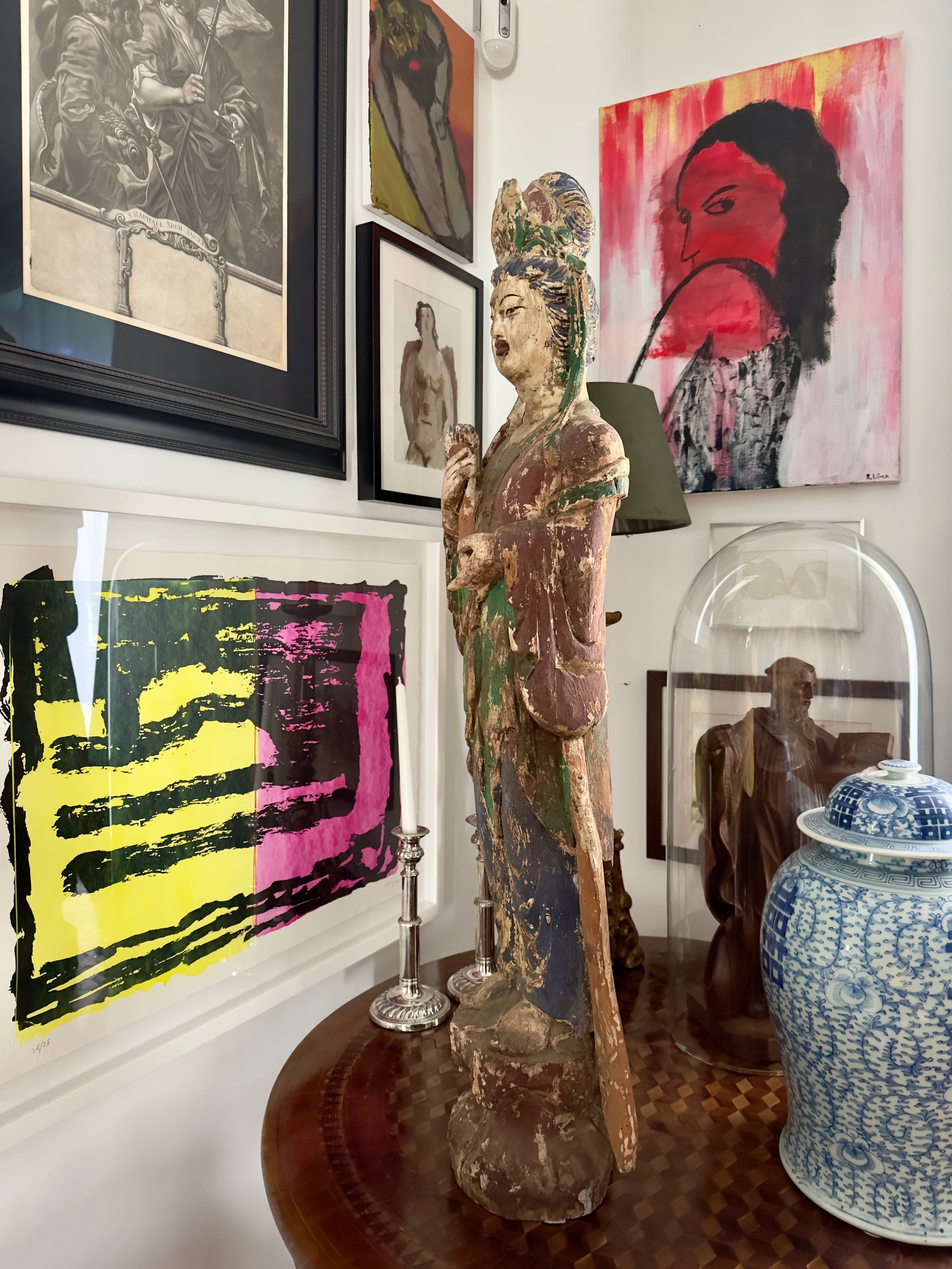 Escultura Deusa oriental Guanyin