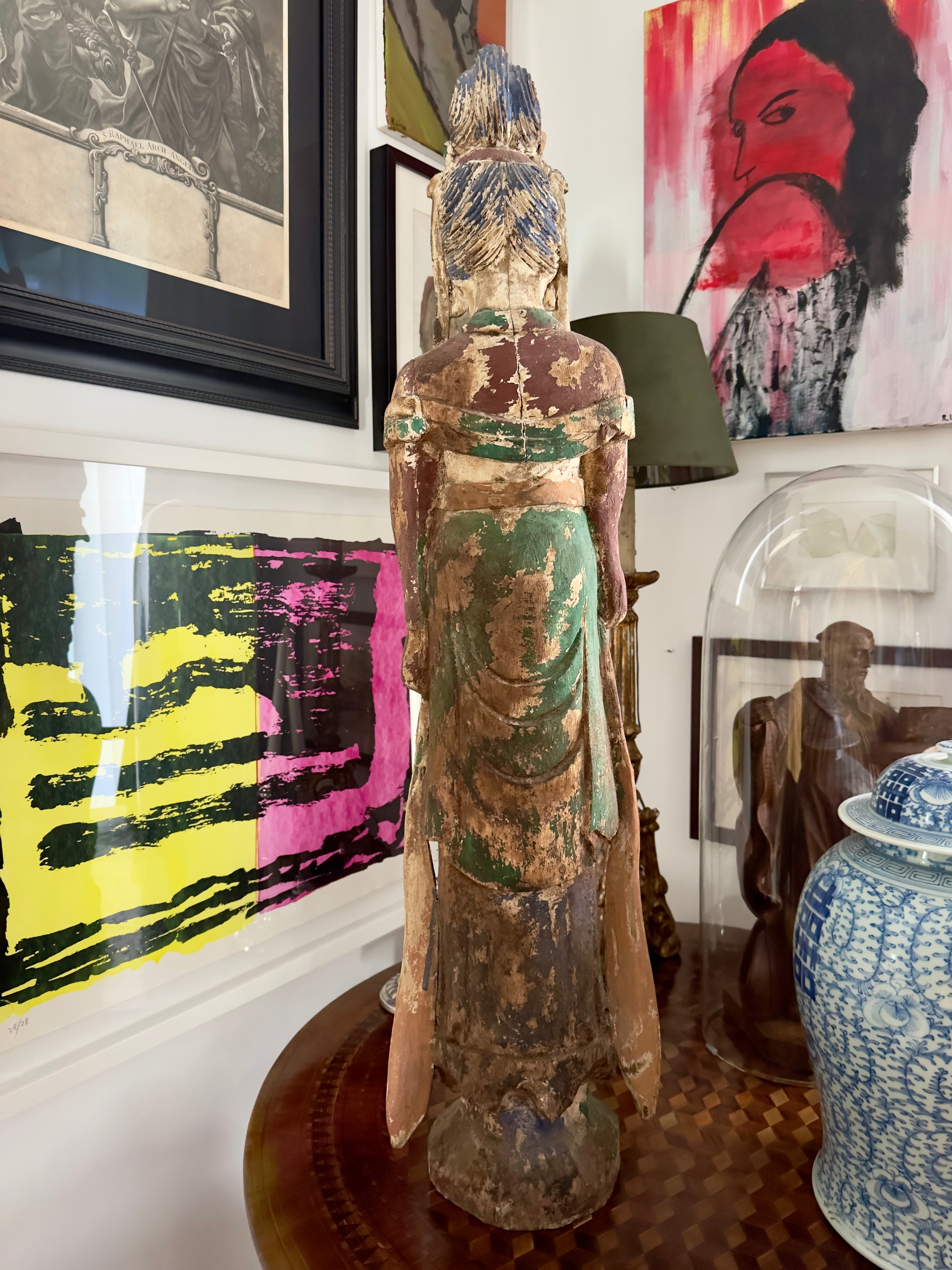 Escultura Deusa oriental Guanyin