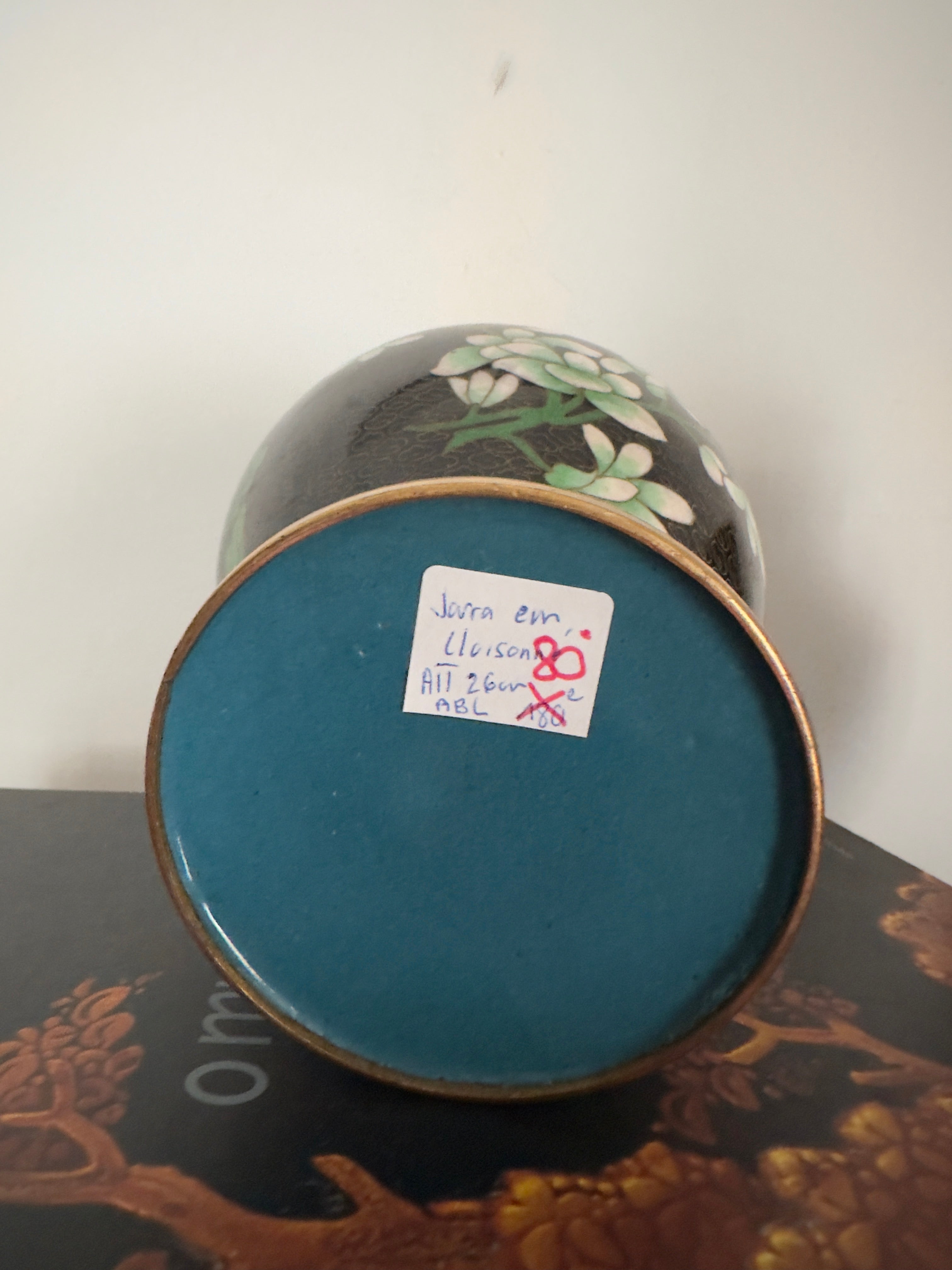 Jarra em metal cloisonné