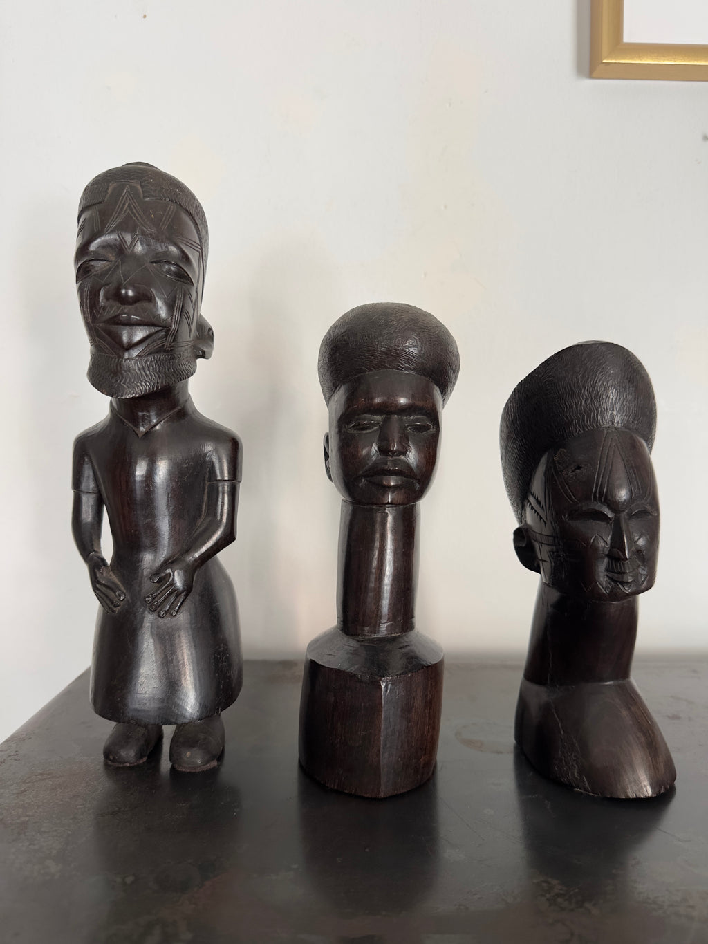 Busto / Escultura masculina africana Maconde