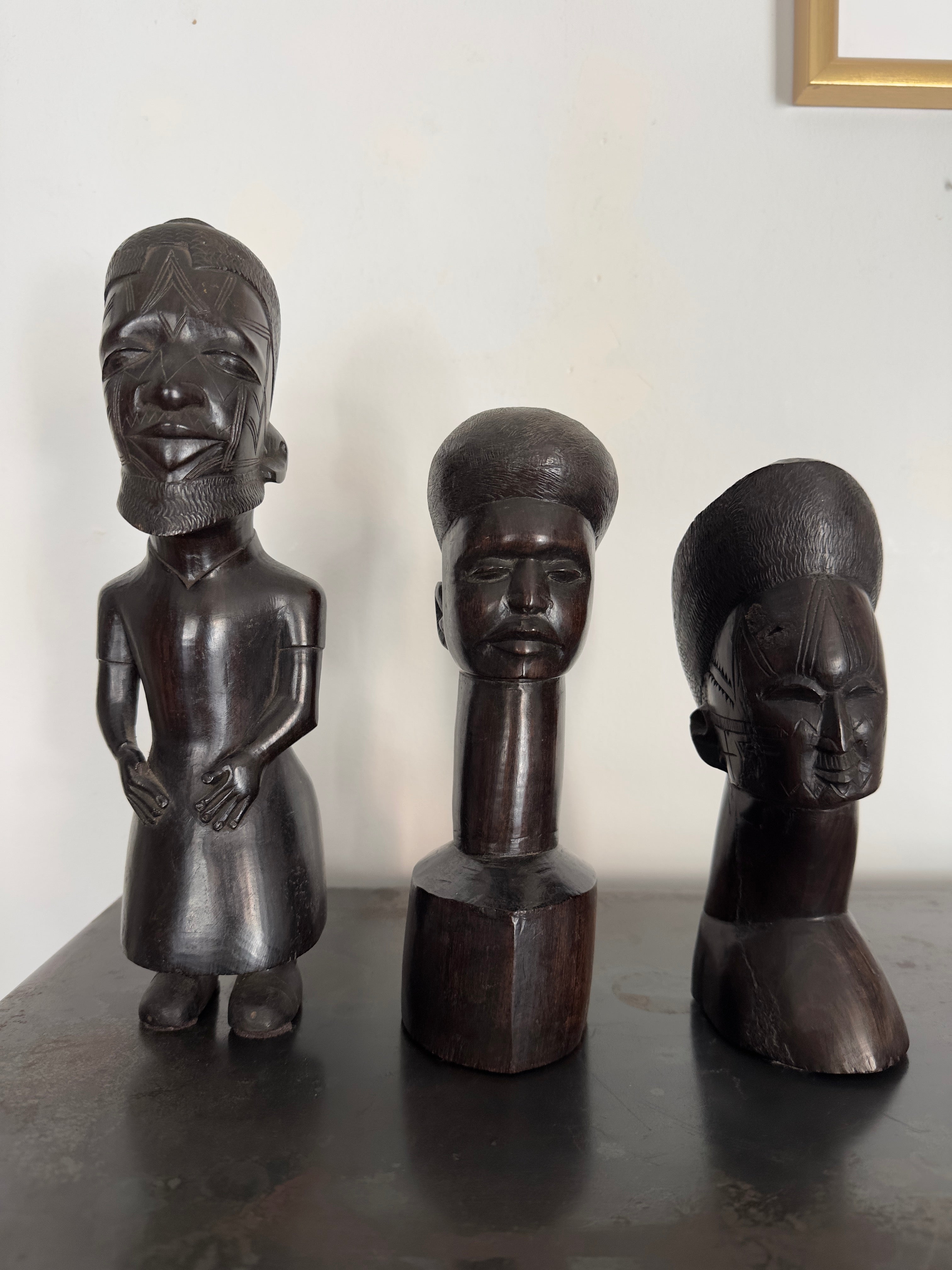 Busto / Escultura masculina africana Maconde