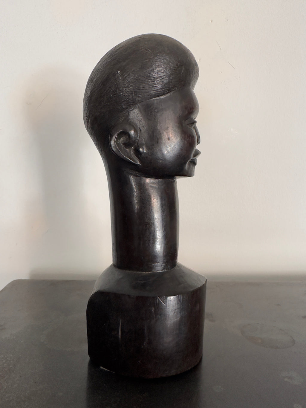 Busto / Escultura figura masculina africana Maconde