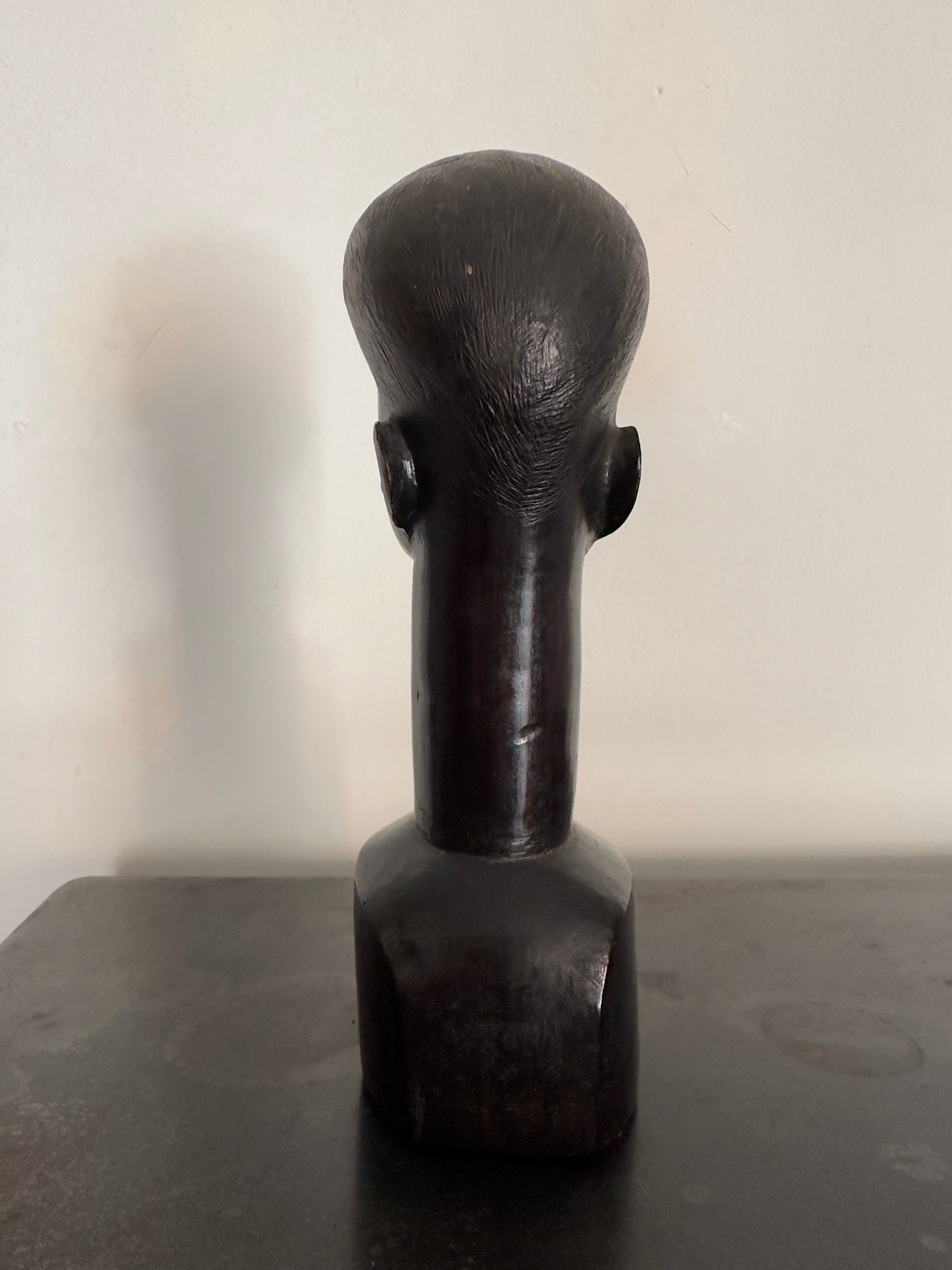 Busto / Escultura figura masculina africana Maconde
