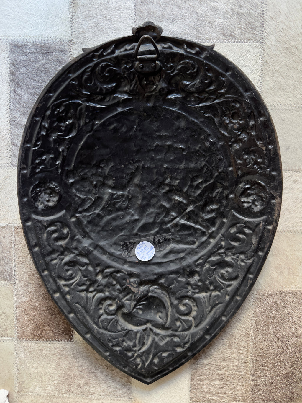 Placa efeito bronze, estilo renascentista